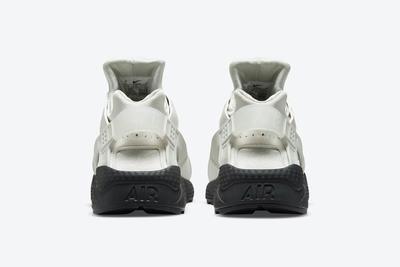 Nike Air Huarache White/Black/Reflective