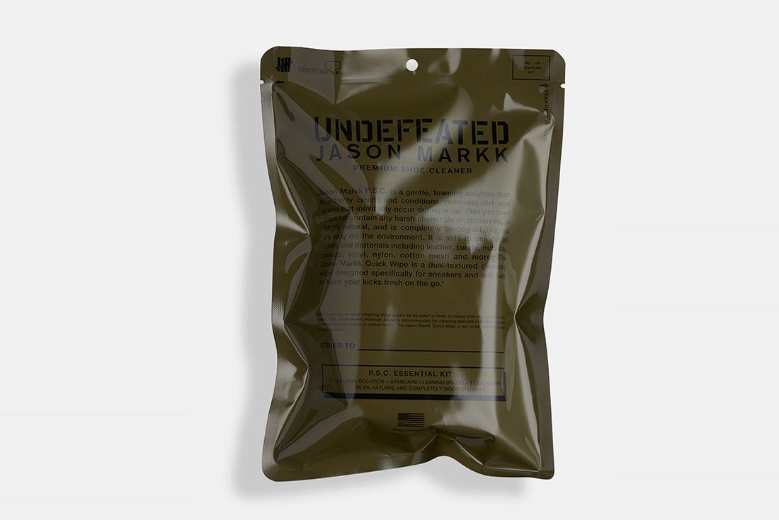 Jm X Undefeated Pouch White 01