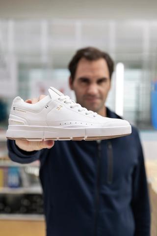 On and Roger Federer Reveal The Roger Centre Court Sneaker - Sneaker ...