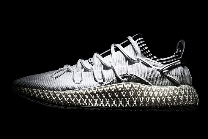 Release Details Surface for the Y-3 Runner 4D