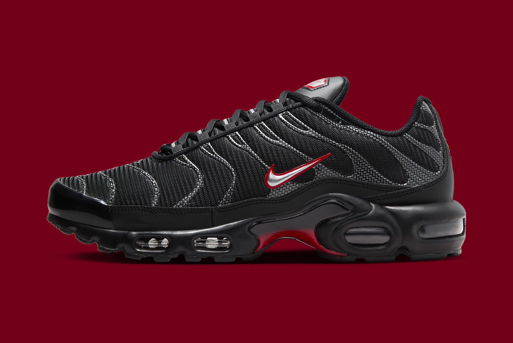 new black and red air max