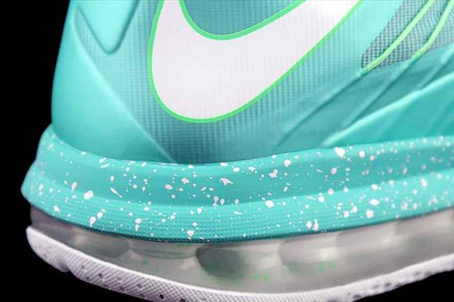 Nike Lbj X Teal Heel Detail Speckle 1