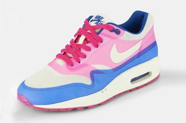 Nike Air Max 1 Hyperfuse Pink Force Quarter 1