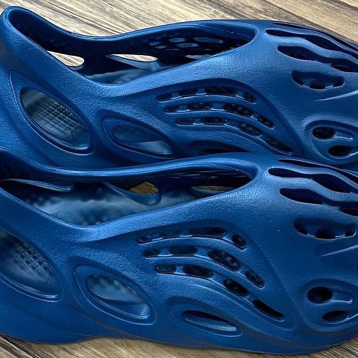 Release Info: adidas Yeezy Foam Runner Navy Blue - Sneaker Freaker