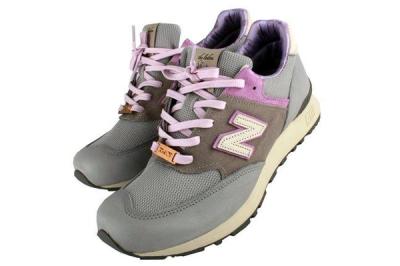 New Balance 576 Derby Day Pair Angle 1