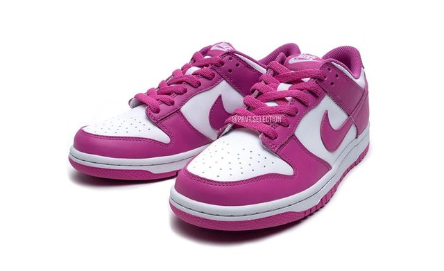 This Women’s Nike Dunk Low Features Fuchsia! - Sneaker Freaker