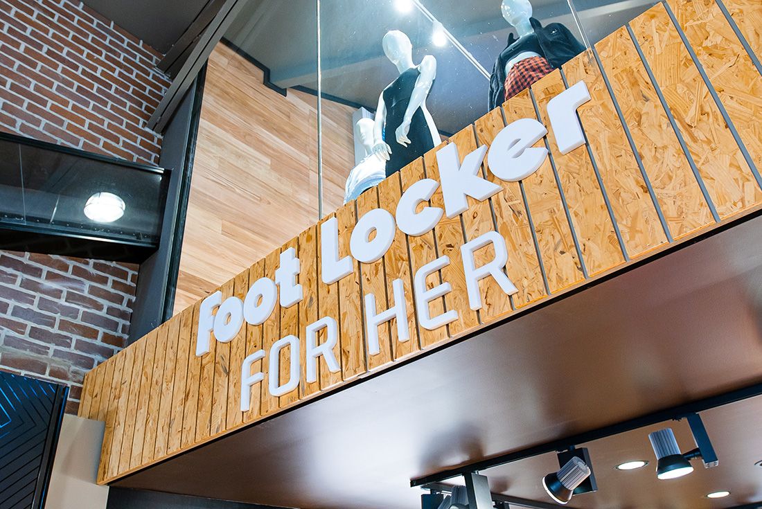 Grondwet knal Woordvoerder Foot Locker Bring Women to the Fore with New Retail Experiences - Sneaker  Freaker