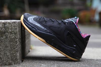 Nike Lebron 11 Low Black Gum 6
