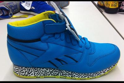 Keith Haring Reebok Cl Leather Mid Lux 12 Blue Lime Profile 1