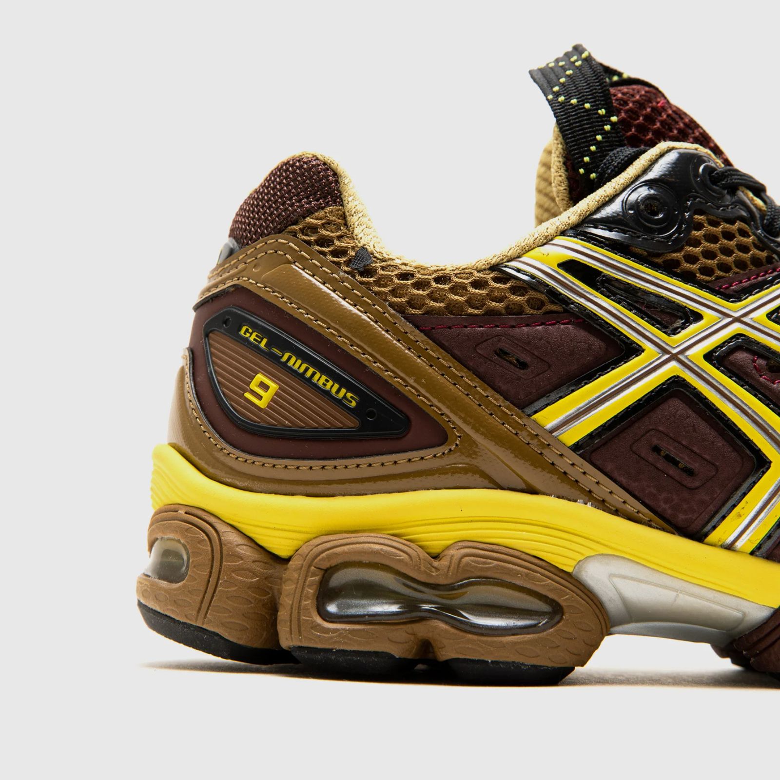 asics gel nimbus vs adidas ultra boost