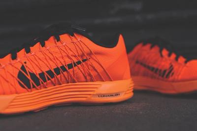 Nike Lunaracer 3 Total Orange 4