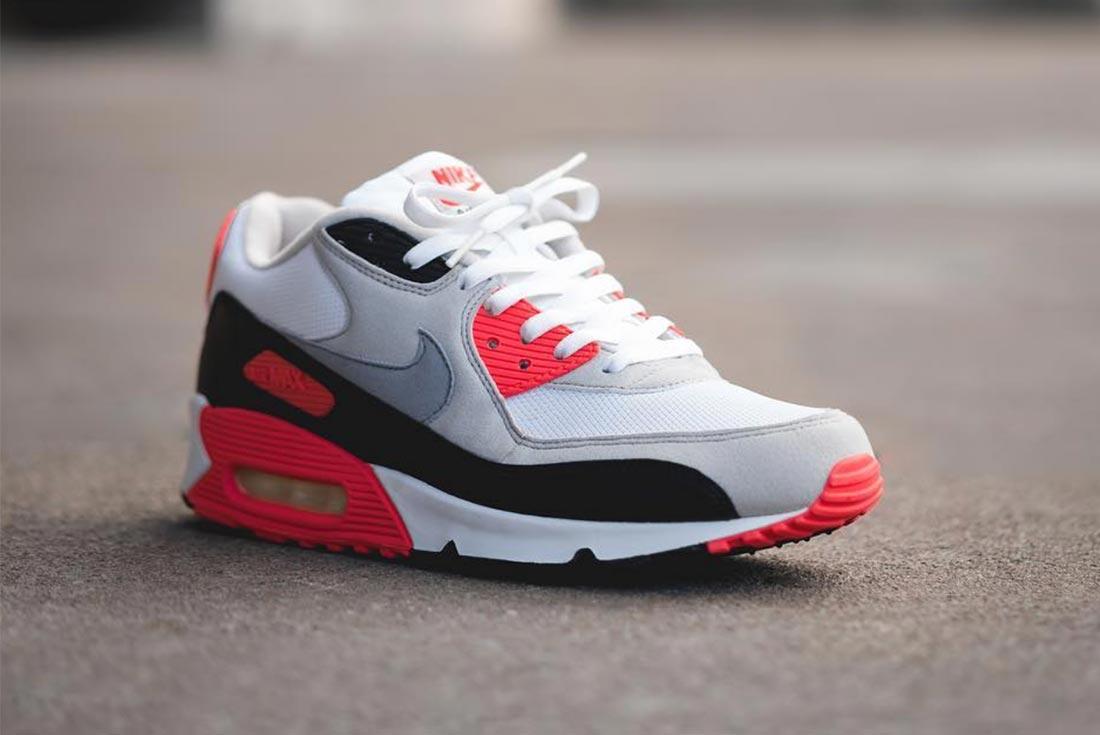 Nike Air Max 90 Infrared Colourway
