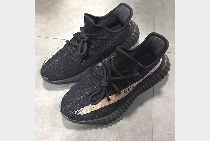 Yeezy black hot sale friday price