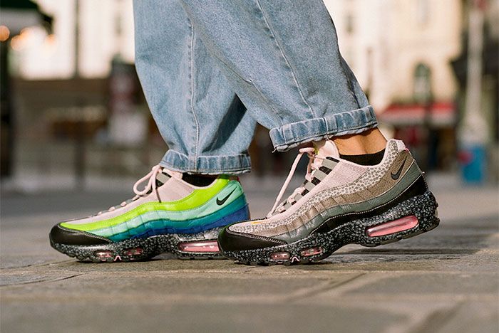 nike 95 on feet