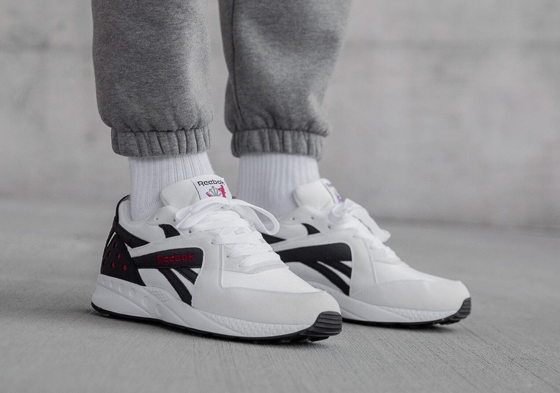 Reebok classic pyro deals