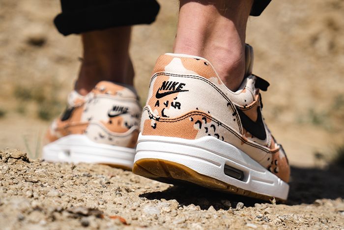 air max 1 desert camo