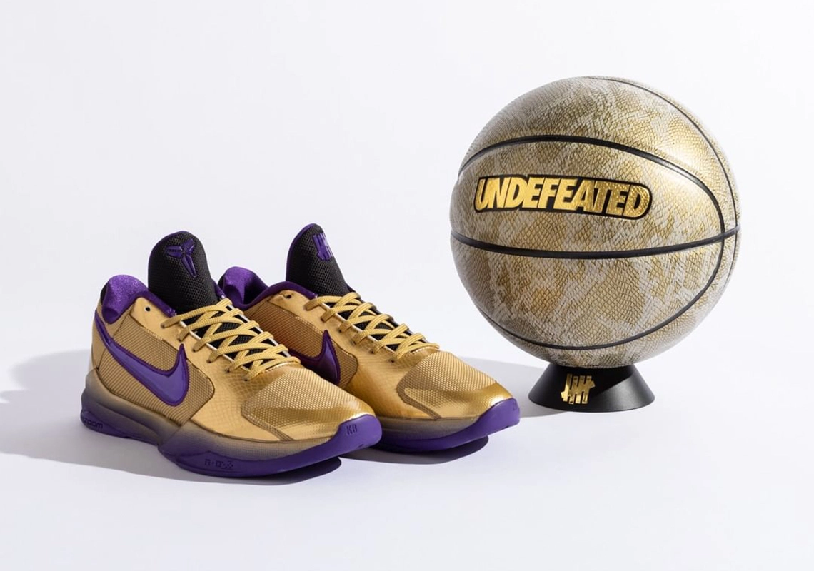 undefeated x spalding