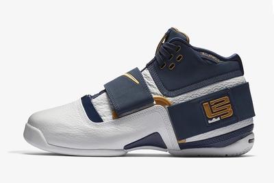 Nike Le Bron Soldier 1 Playoffs 2018