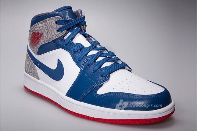 true blue jordan 1