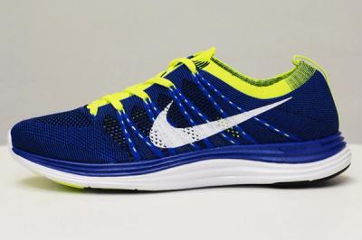 Nike Lunar One Blue Volt Side 1