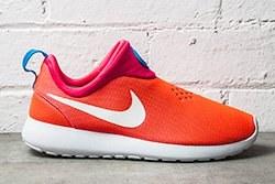 Nike Roshe Run Slip On Laser Crimson Thumb1