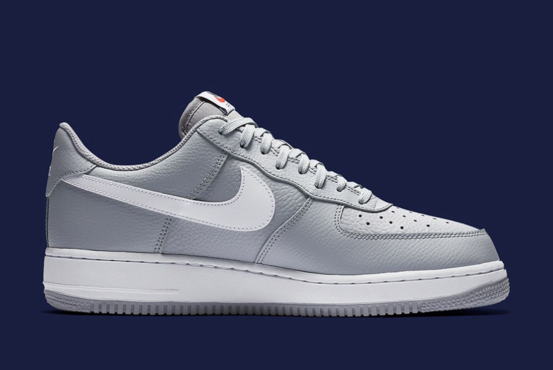 Nike Air Force 1 Low ミニ Swoosh ”Phantom/Navy” 送料関税込 Nike Air Force 1 Low ミニ Swoosh ”Phantom/Navy” 送料関税込