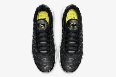 Nike Air Max Plus Black Active Yellow Cn0142 001 Top
