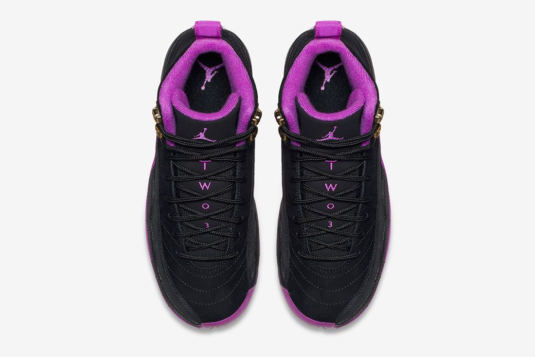 Jordan 12 hotsell hyper violet