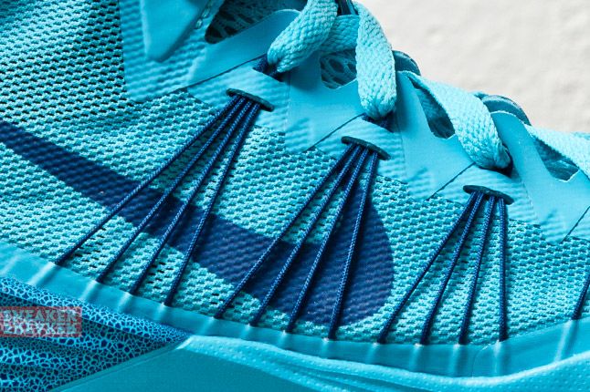 Nike Hyperdunk 2013 (Gamma Blue/Brave Blue) - Releases