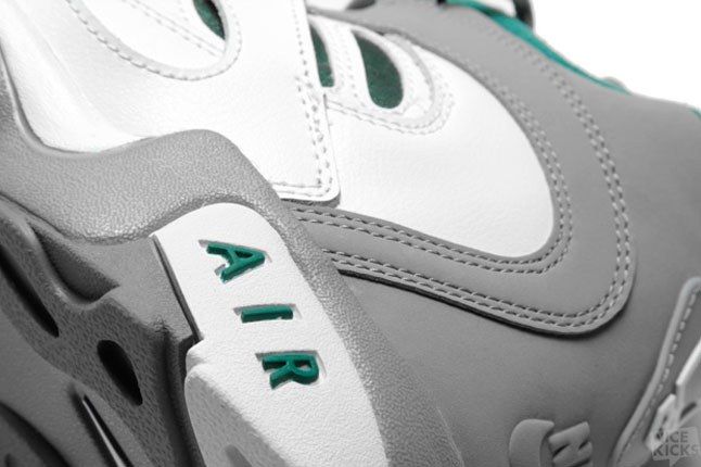 Nike Diamond Turf 2 5 1