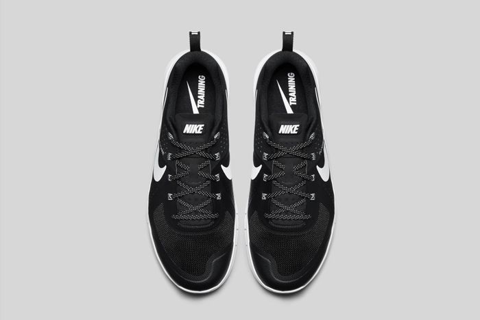 Nike Metcon 1 Black White 2