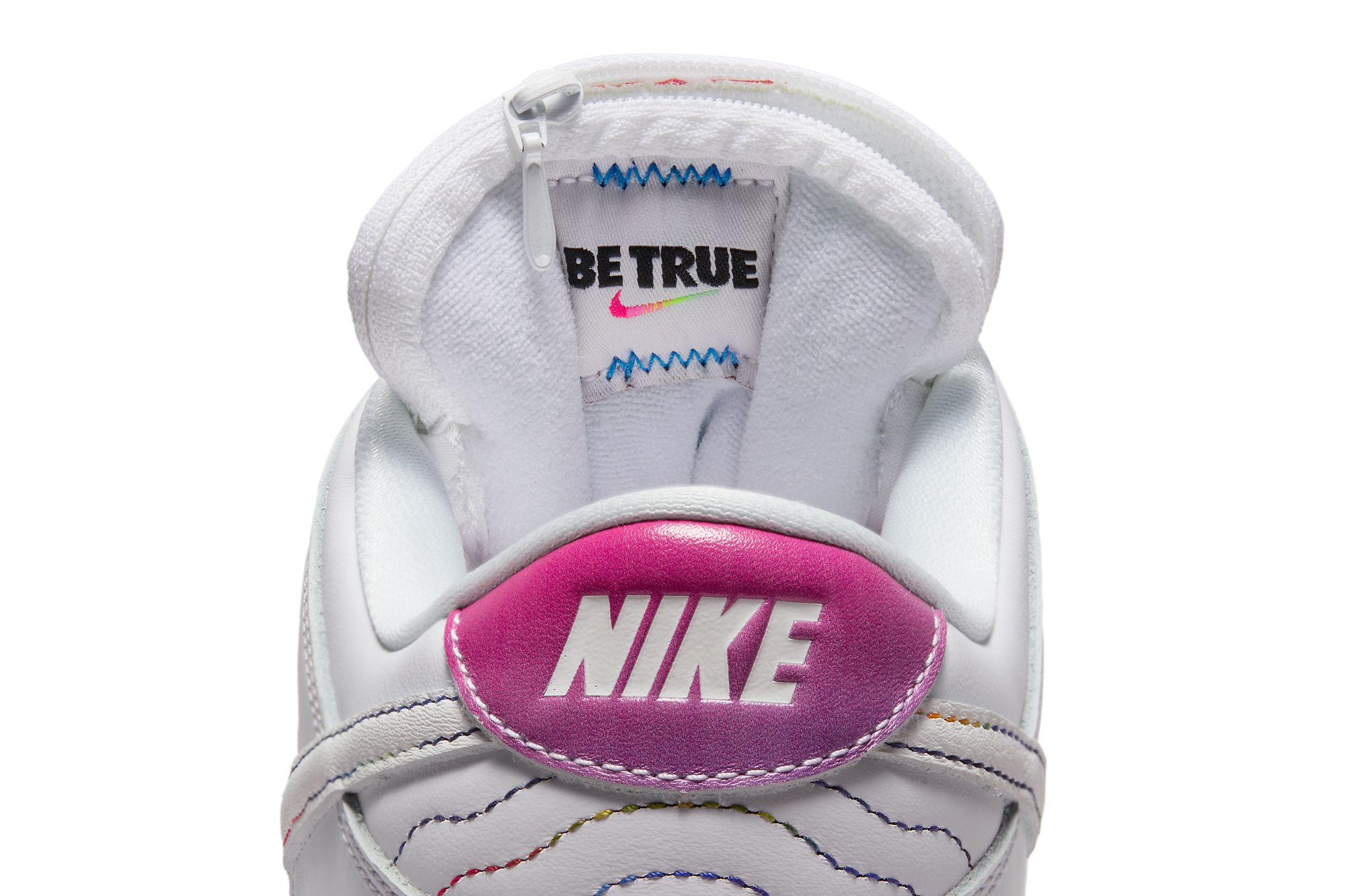 Nike SB Dunk Low 'BETRUE'