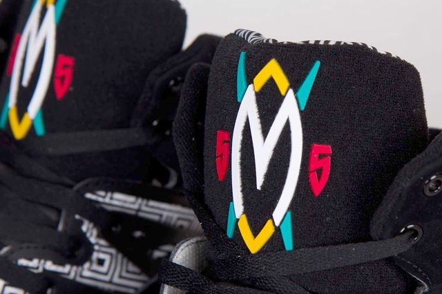 Adidas Mutombo Black White Bump 2
