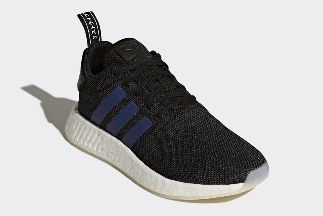 Nmd r2 hotsell black blue