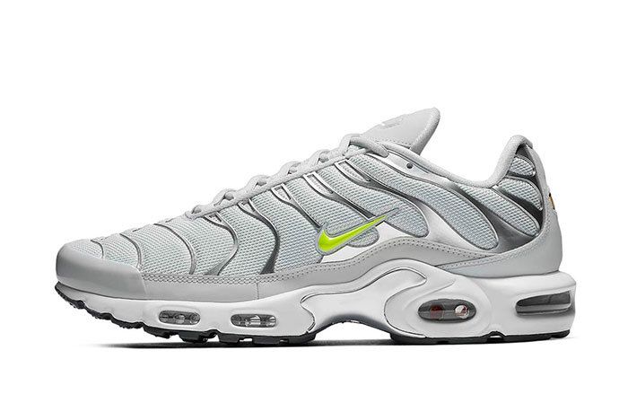 One Last Air Max Plus For the Year - Sneaker Freaker