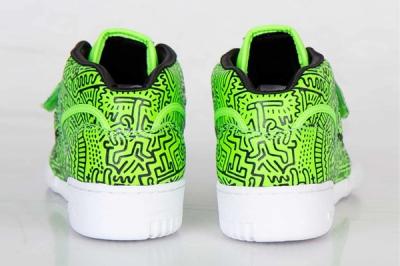 Keith Haring Reebok Classic Workout Mid Strap Neon Green 3