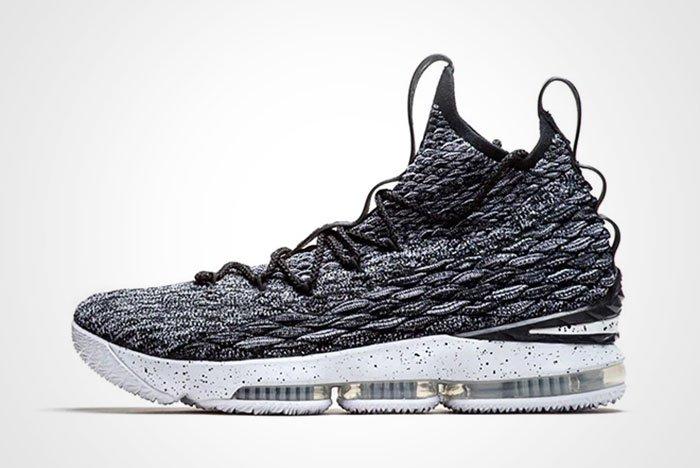 Lebron 15 high black on sale