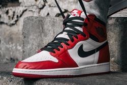 Air Jordan 1 (Chicago) - Releases