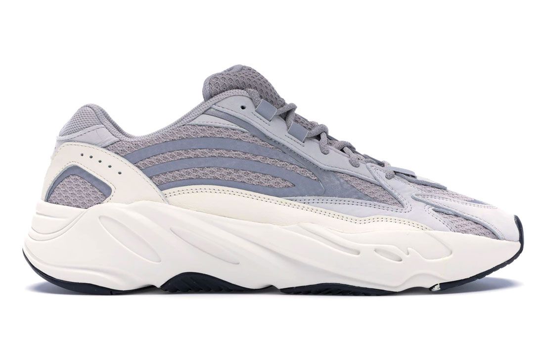 Adidas Yeezy Boost 700 V2 Static Right