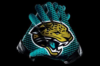 Jacksonville Jaguars Glove 1