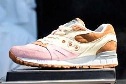 Eb X Saucony Shadow Master Space Snack Thumb