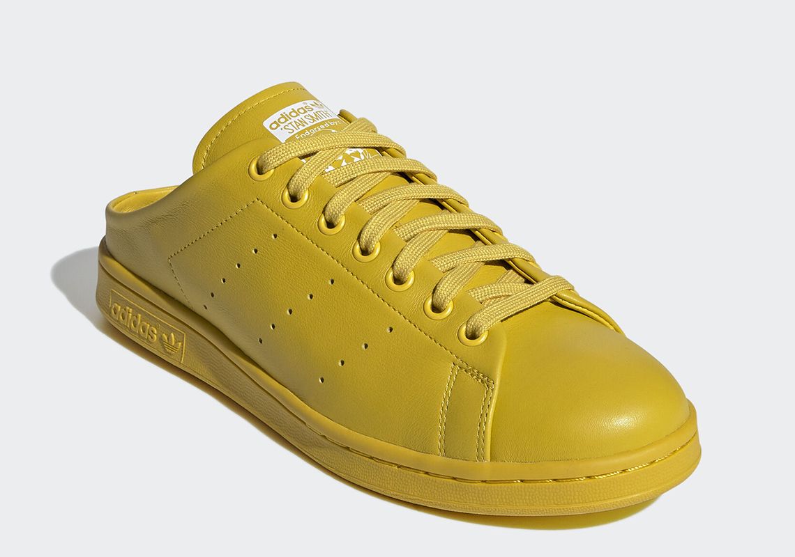 adidas Stan Smith Mule Tribe Yellow Angled