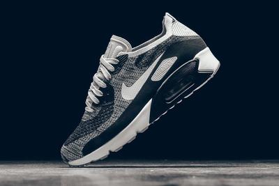 Nike Air Max 90 Ultra Flyknit Wolf Grey Pure Platinum 2