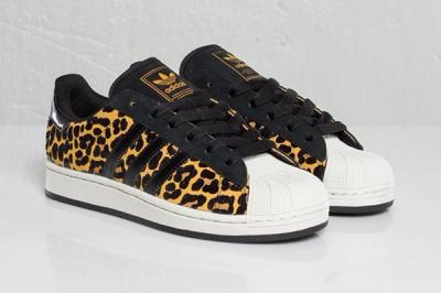 Adidas Originals Superstar 2 Leopard Pair 1