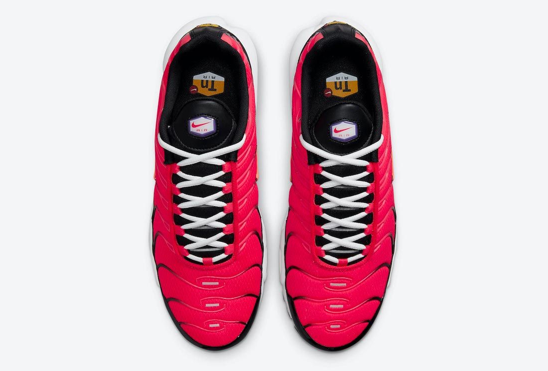 Nike Air Max Plus ‘Bright Crimson’