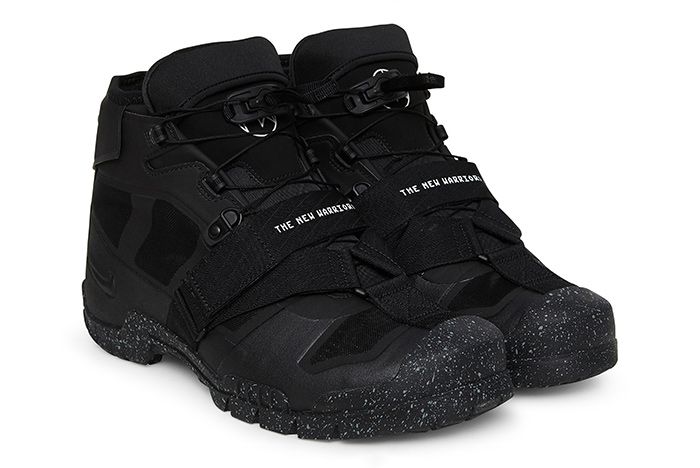 Undercover Nike Sfb Mountain Sneakers Triple Black