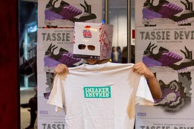 Sneaker Freaker X New Balance 998 Tassie Devil Limited Edt Launch Devil Cray 1