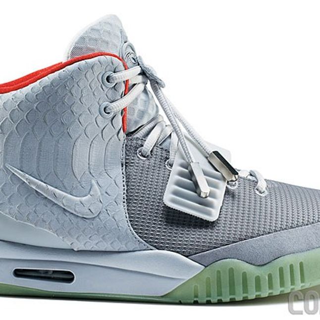 Nike Air Yeezy 2 Pure Platinum - Sneaker Freaker