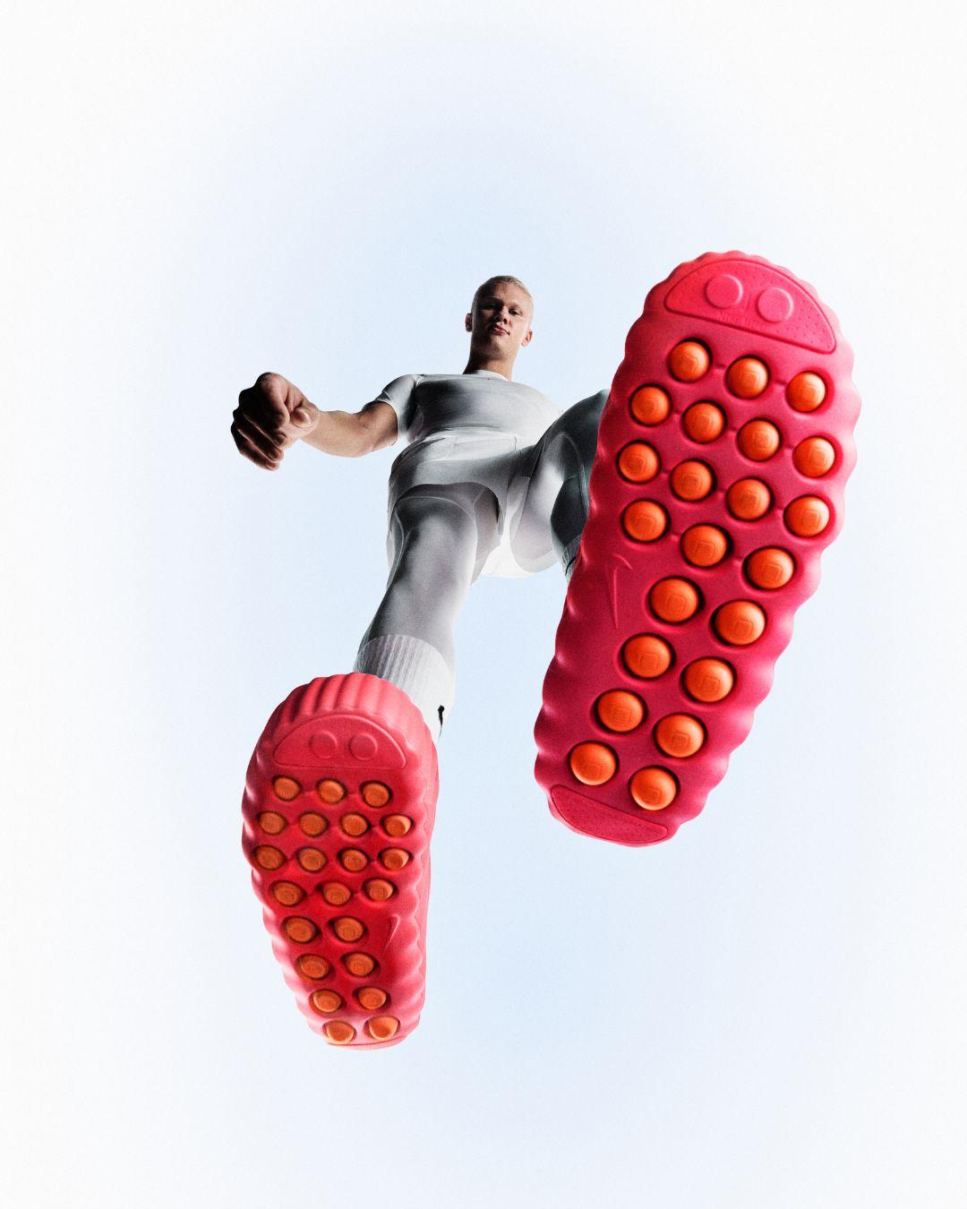 Erling Haalland Wearing Nike Mind Shoes