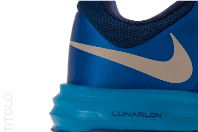 Nike Hyperdunk Low 2013 Heel Detail 1